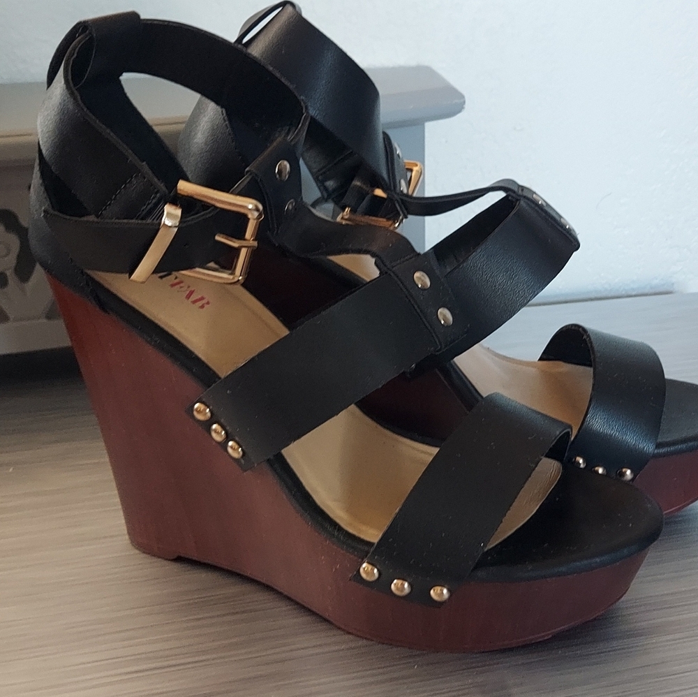 JustFab Woodblock Wedge Platform Sandal